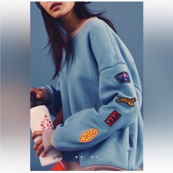 Free People NWT All Star Patch Pullover Size Large in Bright Blueberry Combo - Picture 3 of 12